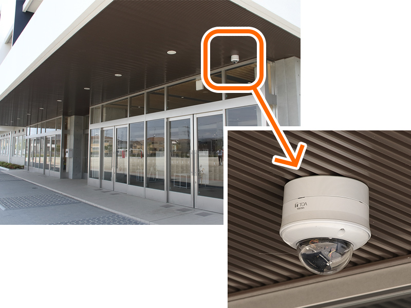 中学校校舎に設置された屋外ドーム赤外フルHDネットワークカメラN-C5850R3